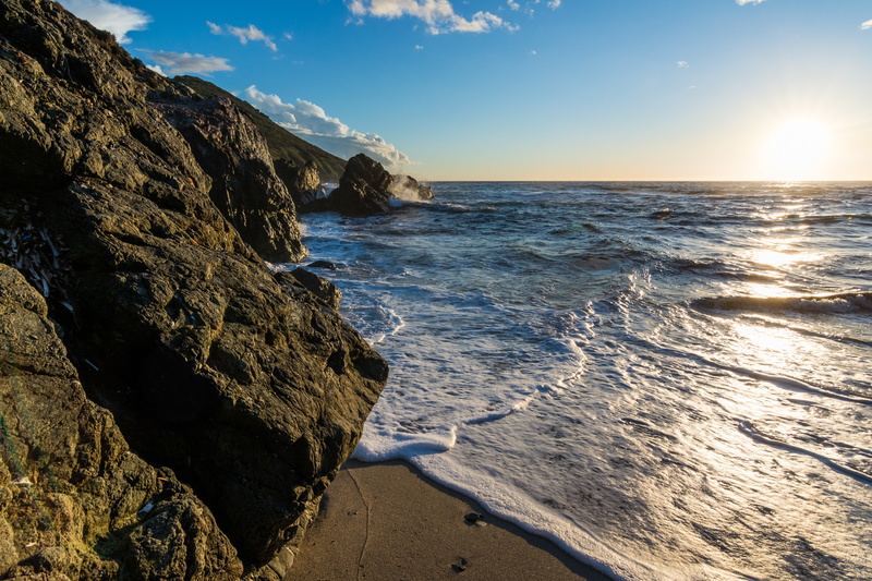 rocky coastline, black, horizon, land, idyllic, tranquility, no people, motion, outdoors, rock - object, sky, 4K, horizon over water, landscape, beauty in nature