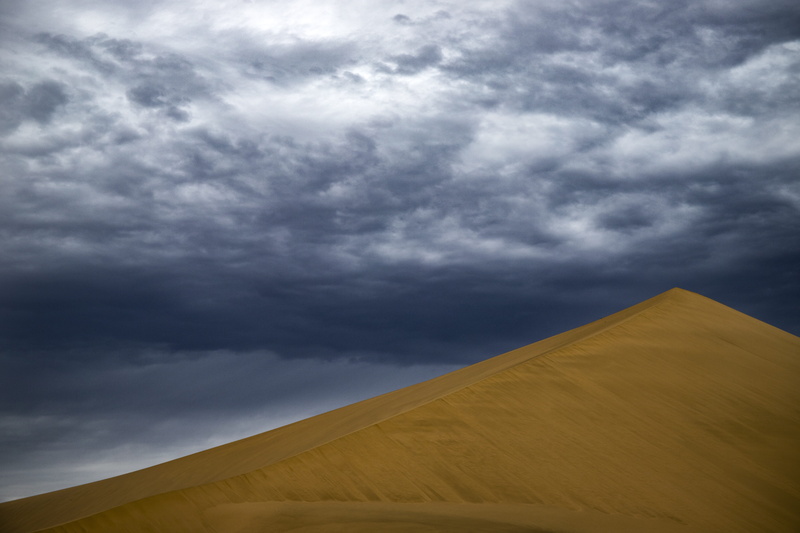nature, unesco, mountain, environment, sky, pyramid, storm, day, visit, geometry, built structure, old, overcast, africa, cloud - sky, beauty in nature
