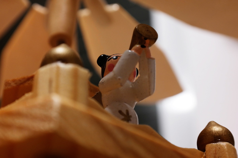 representation, human hand, body part, nail, ore mountains, 4K, human body part, christmas, holding, trumpet, hand, angel, one person, indoors, creativity