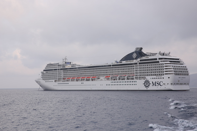 day, people Traveling, vacations, musica cruise, no people, luxury, travel Destinations, passenger Ship, ship, transportation, outdoors, journey, nature