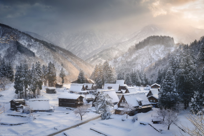 landscape, snow, forest, sky, mountains, Daniel Kordan, mist, sun rays, hut, 720P, horizon, Japan, trees, village