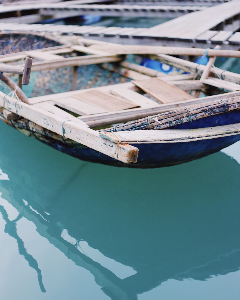 tropical island, rowboat, pier, canon, harbor, mode of transportation, no people, waterfront, vehicle, southeast asia, moored, vessel, watercraft, nautical vessel