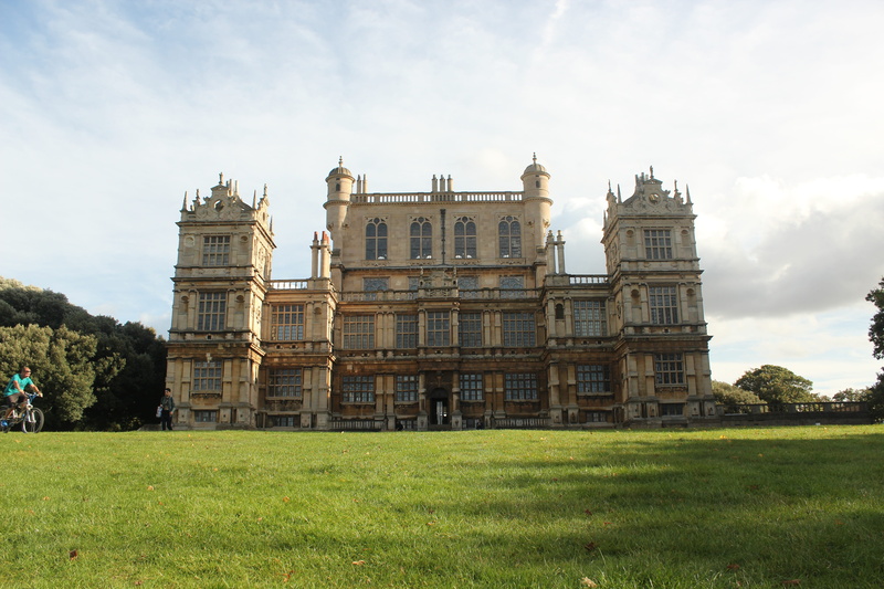 plant, history, built structure, day, nottingham, building, field, architecture, sky, green color, travel, no people, batman, wollaton, nature, cloud - sky