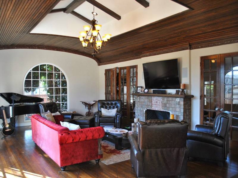 domestic life, flooring, la film locations, window, indoors, movie filming locations, day, sofa, chair, film shoot california, filming in los angeles, ceiling