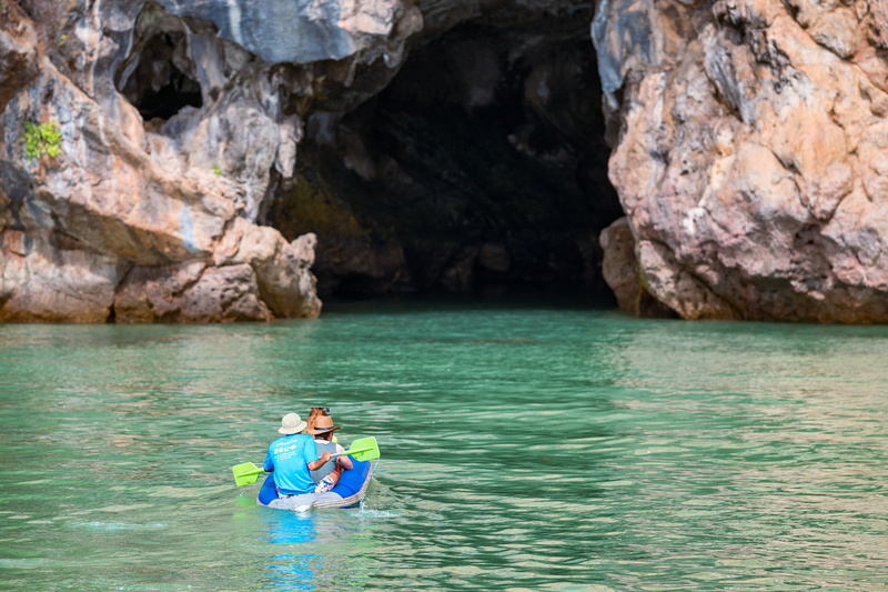 phang, destination, outdoor, riding, canoe, calm, leisure, raft, beauty in nature, future, explore, national, sport, 4K, dom, adventure, nga, togetherness
