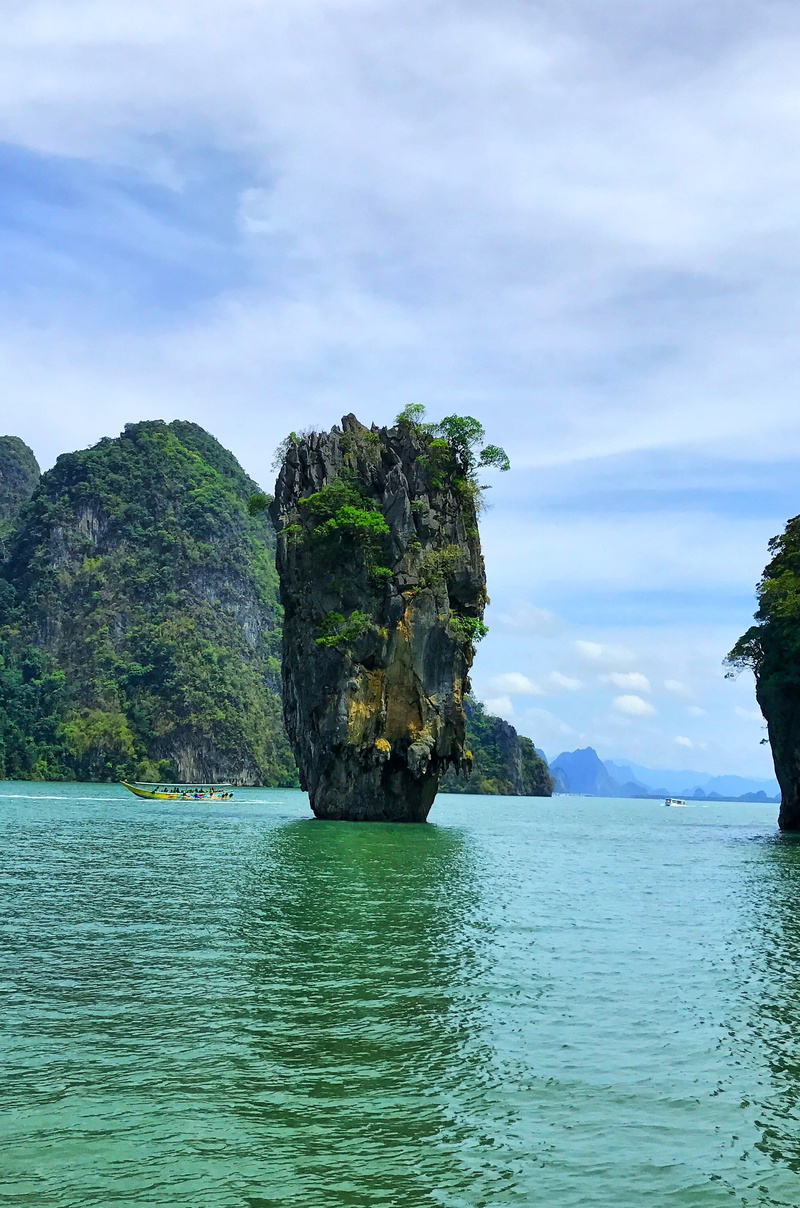 scenics - nature, waterfront, tranquil scene, bay, rock, nature, day, stack rock, sky, rock formation, water, beauty in nature, tranquility, jamesbond