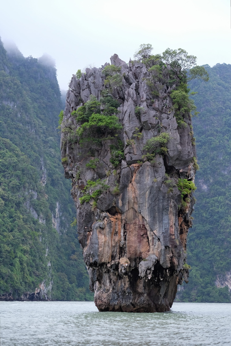 eroded, formation, mountain range, tranquil scene, high, day, cliff, 4K, thailand, non-urban scene, mountain, no people, beauty in nature, james bond island