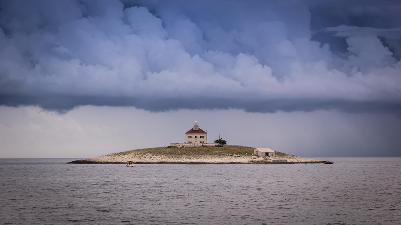 guidance, island, spirituality, ocean, travel, no people, tower, travel destinations, sky, building, islet, cloud, sea, horizon, waterfront, dome, 4K