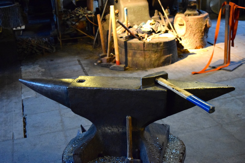 business, indoors, focus on foreground, skill, metal industry, wood - material, metal, technology, tool, forge, hand tool, 5K, factory, workbench, machinery