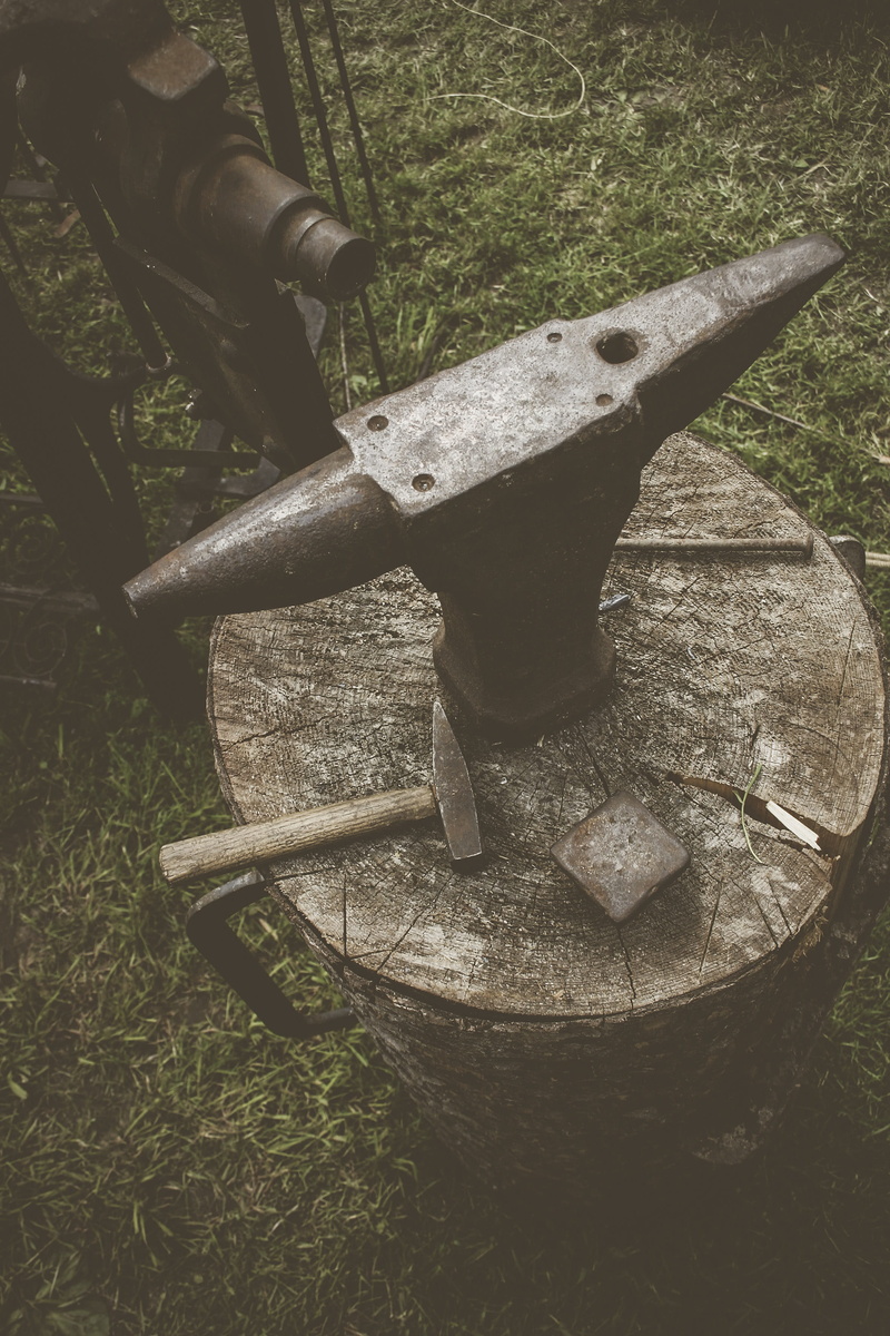 equipment, work tool, old, plant, nature, 2K, cut, wheel, log, close-up, hammers, day, machinery, metal industry, metal, grass, outdoors, field, high angle view