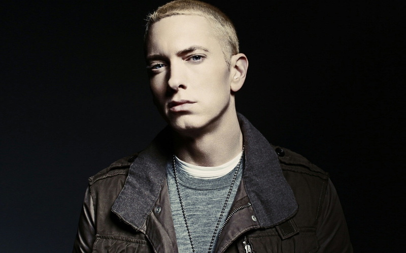 one person, beautiful people, casual clothing, portrait, jacket, young adult, contemplation, indoors, hairstyle, 1080P, dark, eminem computer  backgrounds