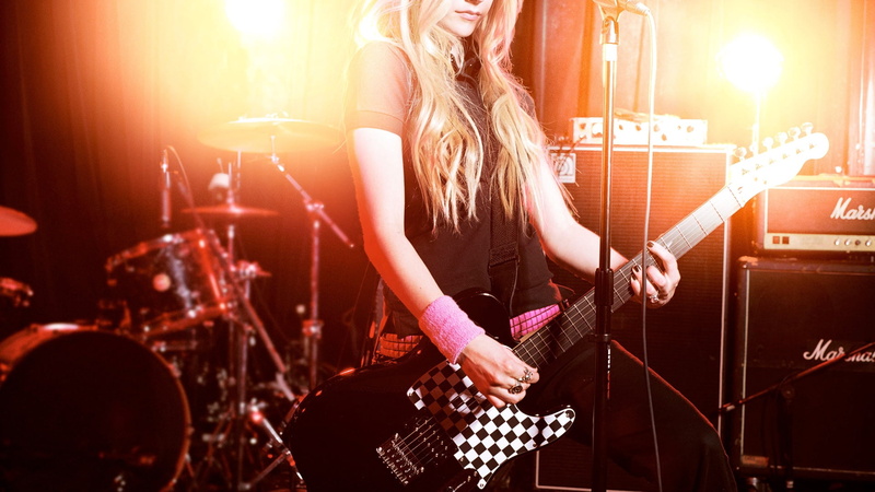 black, electric Guitar, guitarist, stage - Performance Space, music, caucasian Ethnicity, light, show, nightclub, musical equipment, amplifier, noise, women