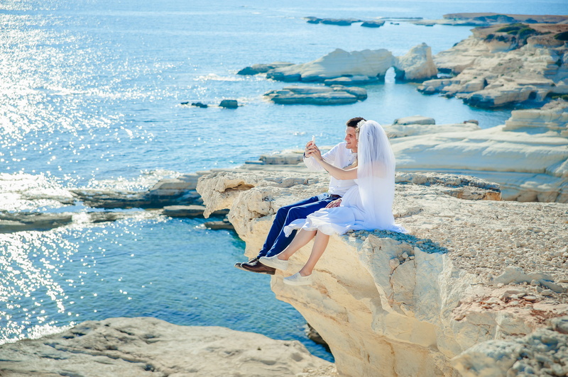 woman, facing, shirt, white, wedding, cliff, stone, sitting, nature, newlywed, freedom, outdoors, solid, beach, fashion, 4K, relaxation, beauty, land