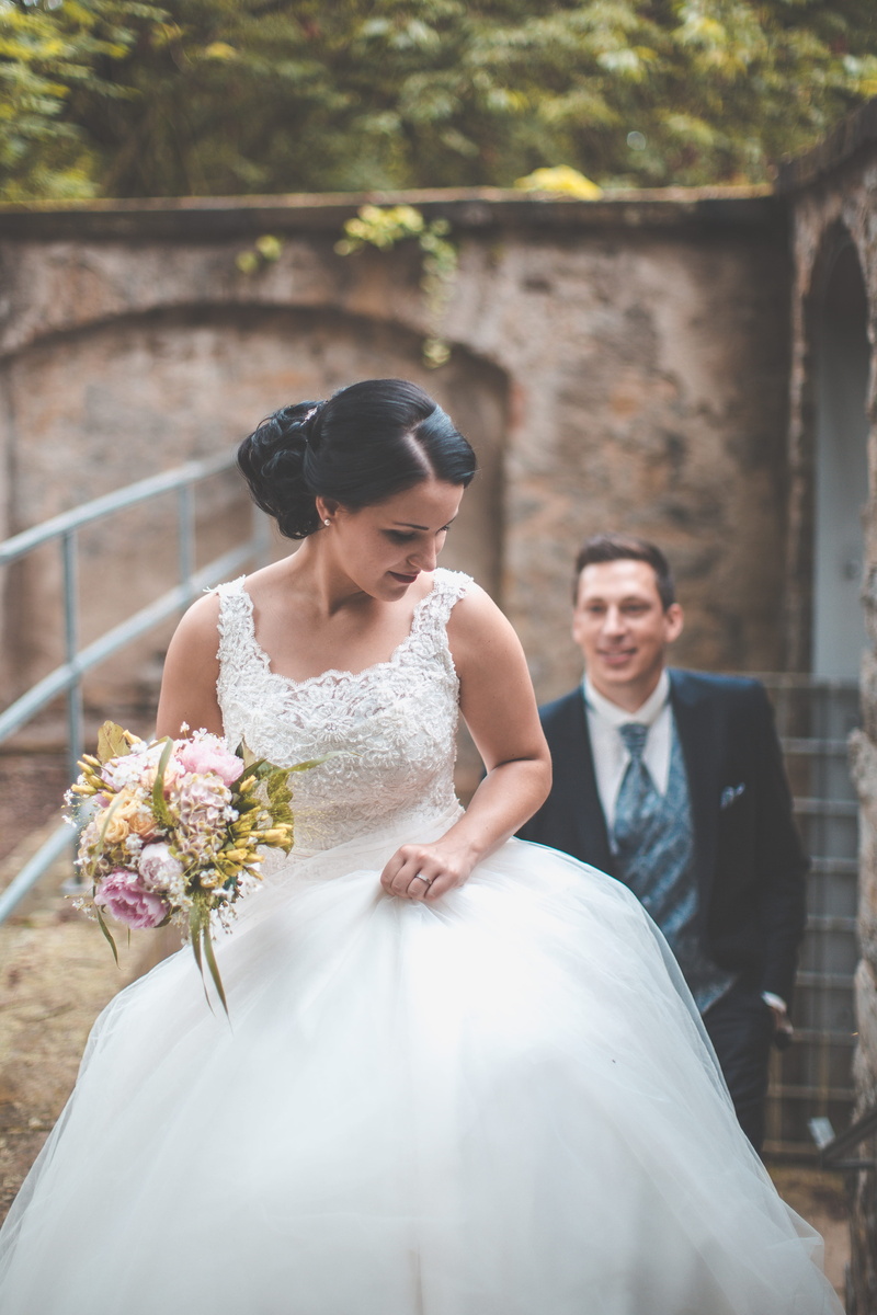 adult, light, photography, bride, wedding dress, celebration, love, newlywed, woman, two people, photholic, ceremony, flower arrangement, married, wedding