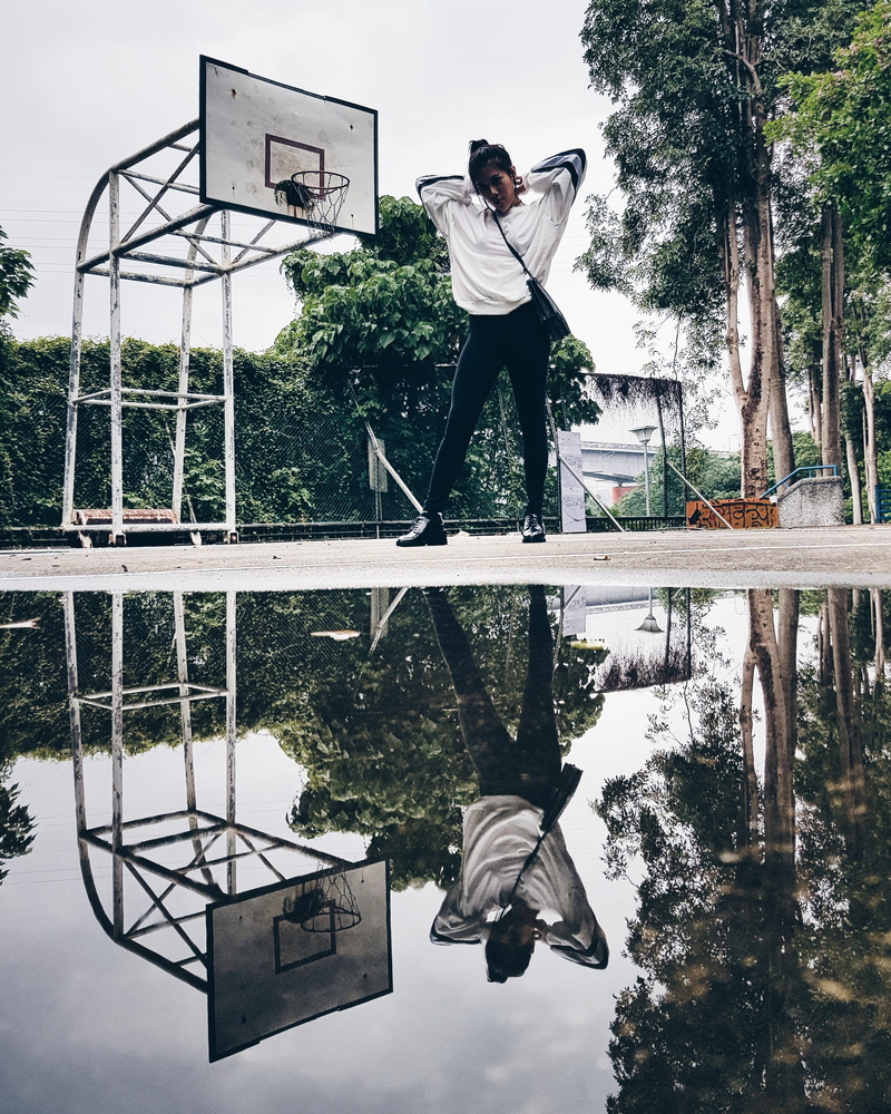 portrait, wet, symmetry, sport, taiwan, basketball, tree, bush, real people, plant, court, jumping, leisure activity, full length, near, 2K, one person