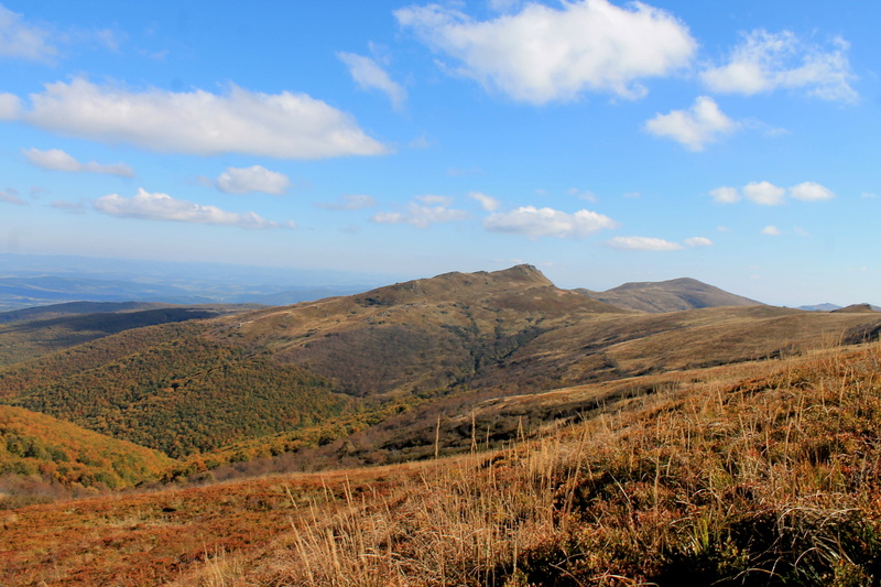 land, scenics - nature, remote, sky, idyllic, environment, tranquility, autumn, bieszczady, arid climate, outdoors, travel, poland, cloud - sky, beech berdo