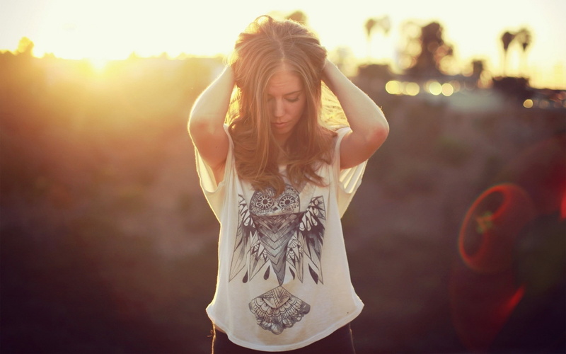 2K, model, dappled sunlight, women
