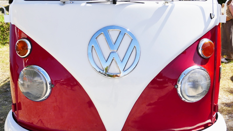 outdoors, blue, bus, car, auto, 5K, transportation, luxury, camping bus, day, no people, front view, mode of transportation, vintage car, vehicle, vw