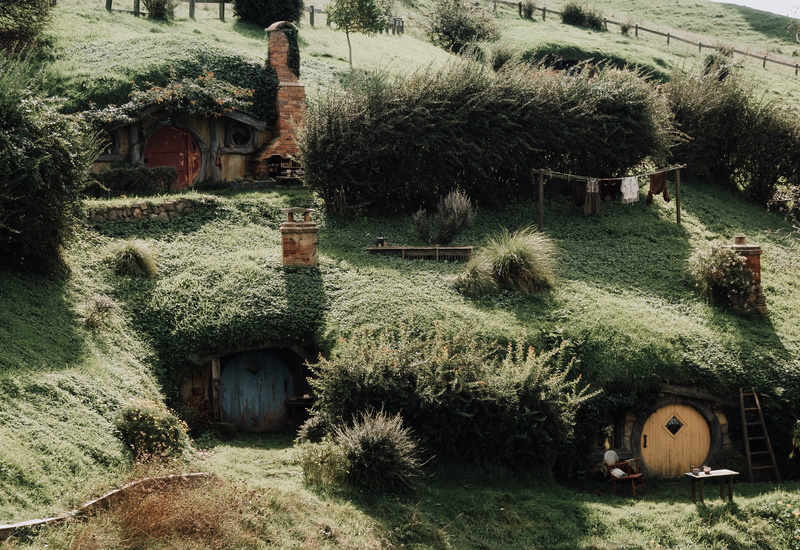 summer, old, architecture, outdoors, cabin, field, rustic, design, garden, 4K, daylight, green, house, landscape, building, water, family, nature, farm