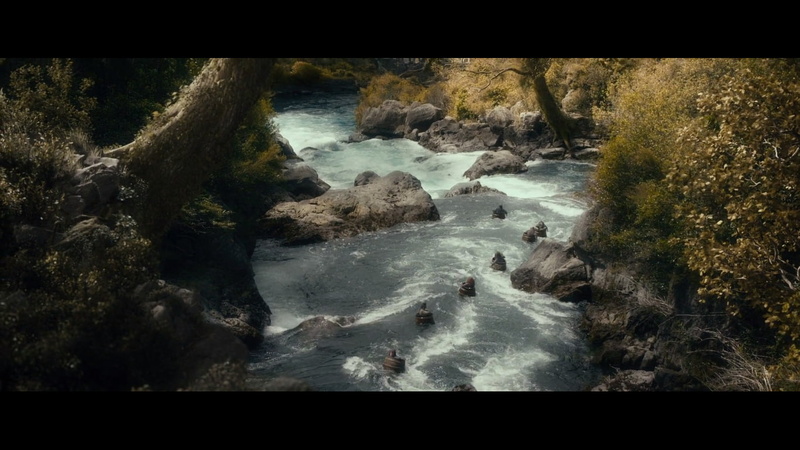 tranquility, flowing, power in nature, sea, transfer print, land, dwarfs, river, day, 720P, solid, motion, The Hobbit, no people, outdoors, scenics - nature