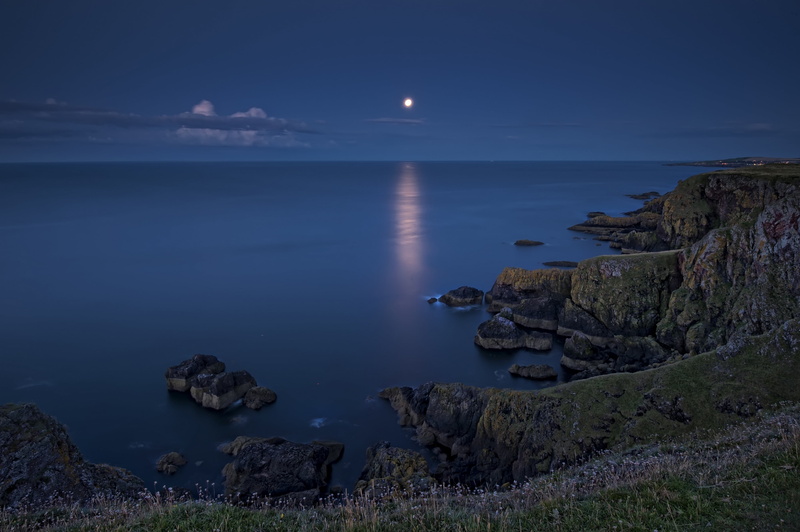 beach, sky, moonlight, brown, full moon, moon, horizon, idyllic, horizon over water, rock, white, landscape, water, non-urban scene, house, tranquility