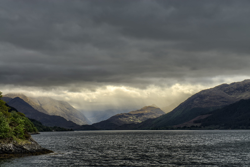 ominous, glen shiel guest house, tranquil scene, beauty in nature, 5K, idyllic, overcast, fort william, waterfront, united kingdom, nature, sky, water