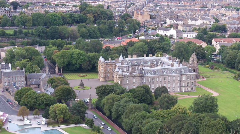built structure, architecture, car, day, nature, tree, edinburgh, 2K, landscape, plant, city, motor vehicle, building, high angle view, growth, the past