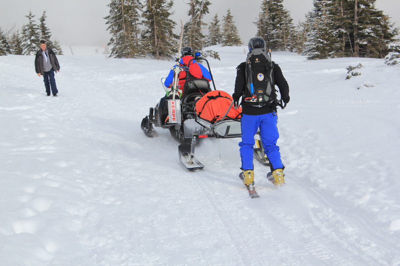 day, sport, help, child, snowmobile, cold temperature, adult, nature, tobogganing, warm clothing, the mountain rescue service, winter, leisure activity