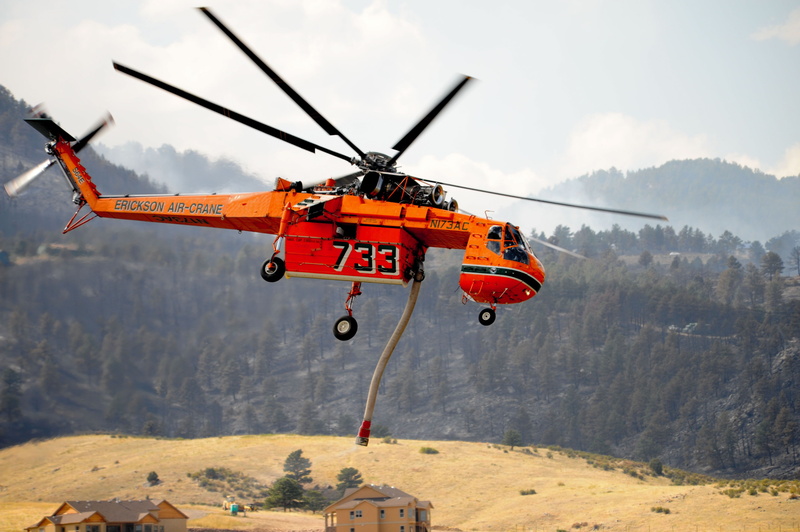 flying, tree, 4K, rescue, outdoors, orange color, aircraft, motion, sky, accidents and disasters, air vehicle, rescue worker, nature, incidental people