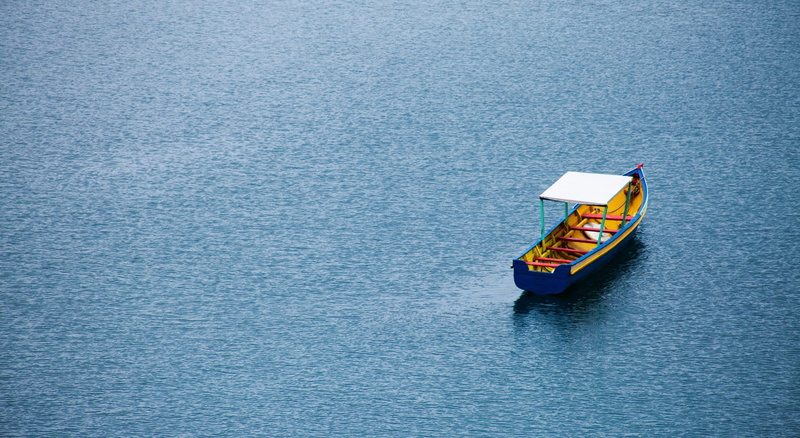 water, ocean, sea, surface, lonely, boat, blue, 2K, water surface