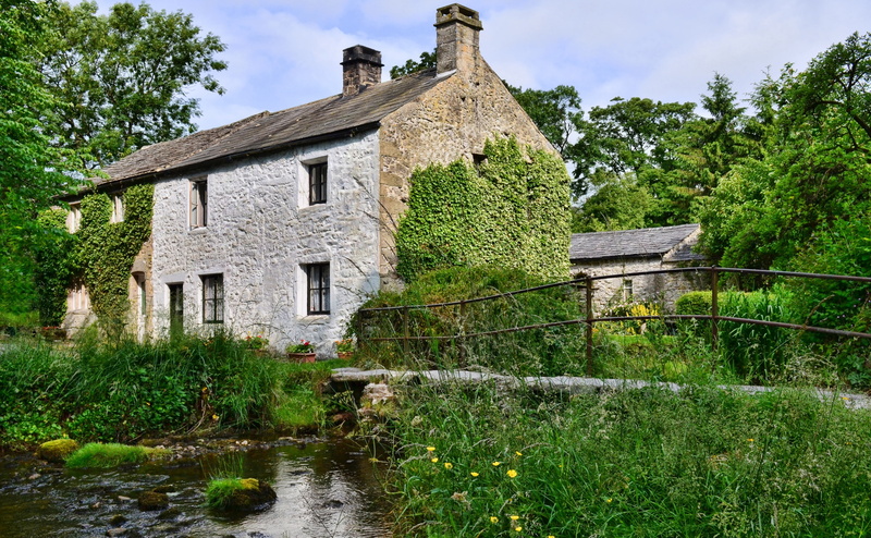 Cottage, United Kingdom, sky, northyorkshire, Village, green color, Beck, tree, water, building, architecture, grass, old, malham, building exterior, day