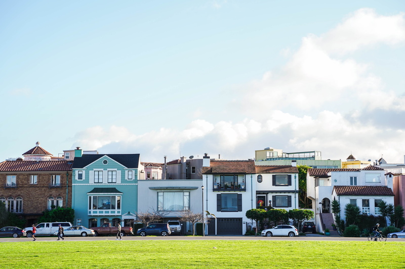 person, residential district, human, cars, 5K, houses, architecture, neighborhood, apartment, san francisco, wheel, mode of transportation, building, road
