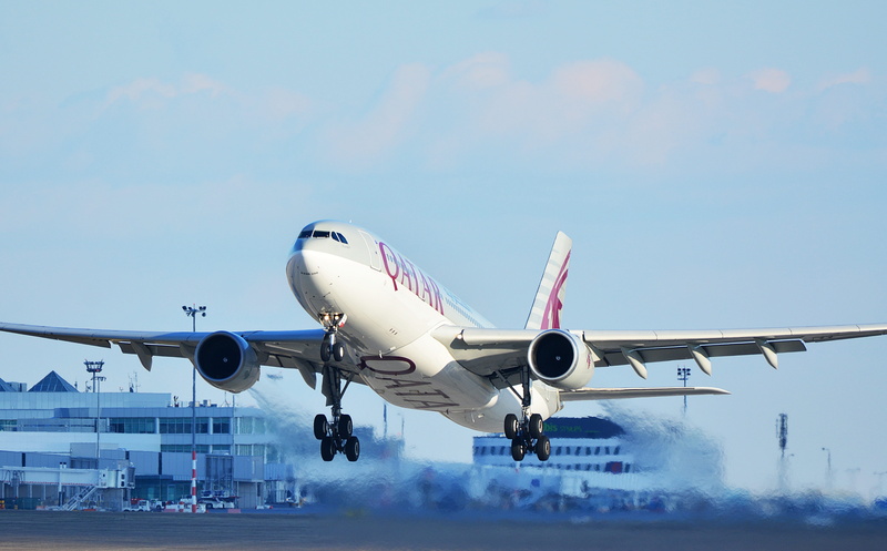 airplane, aircraft wing, blue, flying, 5K, airport runway, airline, airbus a330, public transportation, commercial airplane, arrival, motion, nature, transportation