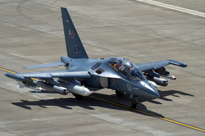 1080P, learning, military training, teacher, army, military, the airfield, airplane, education, aerospace industry, The Yak-130, plane, jet, mode of transportation