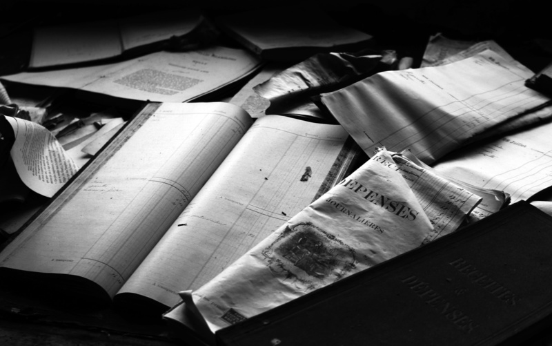 wood - material, table, education, open, communication, vintage, urbex, gross, large group of objects, high angle view, broken, dusty, paper, altered, abundance