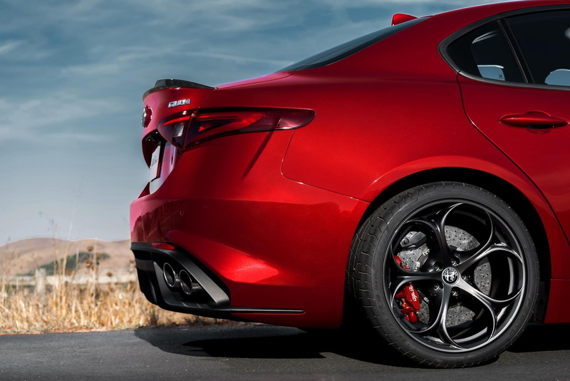 outdoors, luxury, stationary, 1080P, transportation, quadrifoglio, land vehicle, giulia, red, convertible, focus on foreground, alfa, motor vehicle, romeo