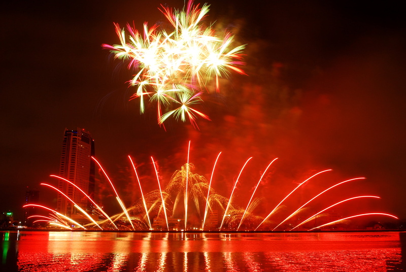 4K, night, city, fireworks festival, excitement, nighttime, arts culture and entertainment, fireworks in da nang, firework, reflection, outdoors, fireworks event