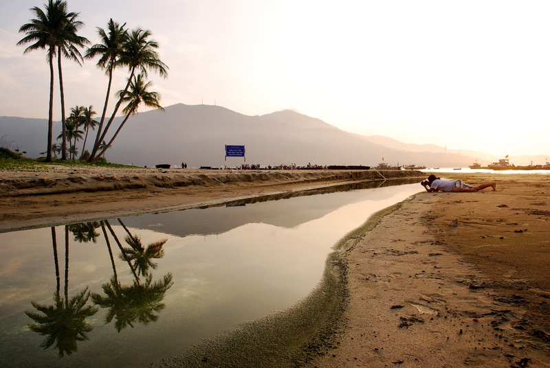 the sea, water, photography, land, reflection, vietnam, paparazzi, travel, coast, the beach, sunset, beach, environment, tranquil scene, sand, sea, mountain