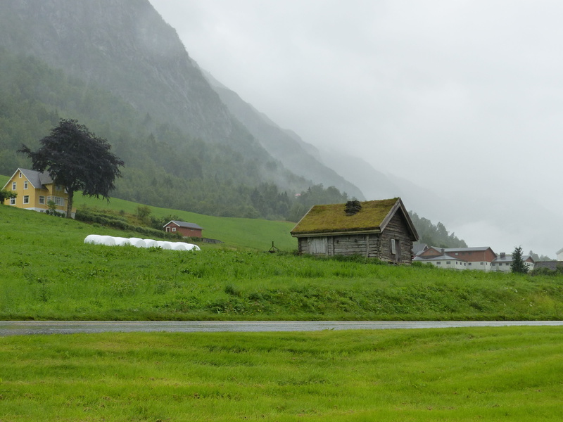 architecture, 4K, scenics - nature, building, mountain, mountains, field, grass, sky, building exterior, environment, norway, fog, built structure, nature