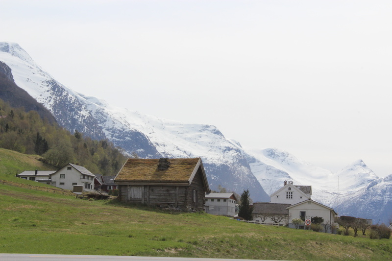 olden, building, building exterior, sky, snowcapped mountain, cold temperature, scenics - nature, nature, landscape, cottage, mountain, mountain peak, winter