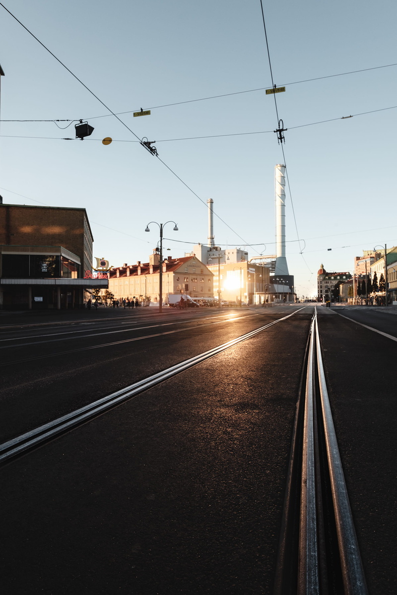 nature, transportation, direction, electricity, city, golden, cable, gothenburg, street, 2K, diminishing perspective, gray, built structure, power supply
