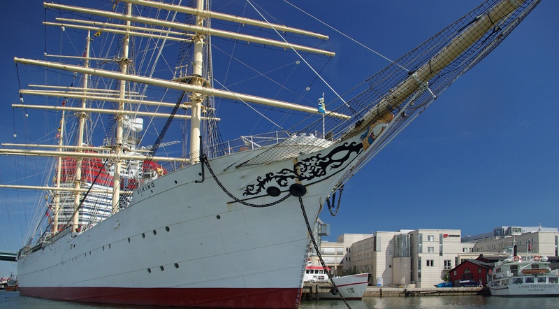 water, nature, passenger ship, passenger craft, transportation, port, travel, architecture, göteborg, mast, sailing ship, sky, cruise ship, mode of transportation