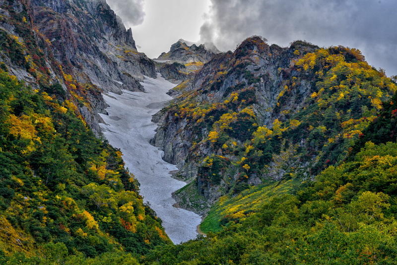 environment, Autumnal, water, 剣岳, northern alps, national park, rock, color Image, green Color, Landscape, beauty In Nature, solid, japan, rock - Object