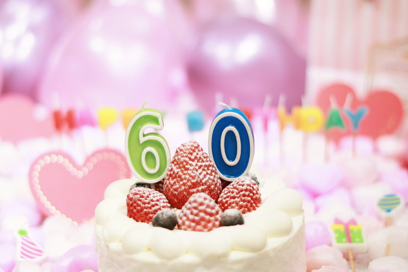 birthday, sweet Food, snack, celebration event, celebration, birthday cake, icing, strawberry, strawberry cake, birthday candles, multi Colored, candy