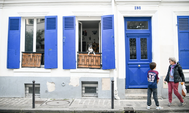 pedestrian, home decor, standing, lifestyles, human, closed, two people, transportation, shutter, people, two, togetherness, beside, building exterior