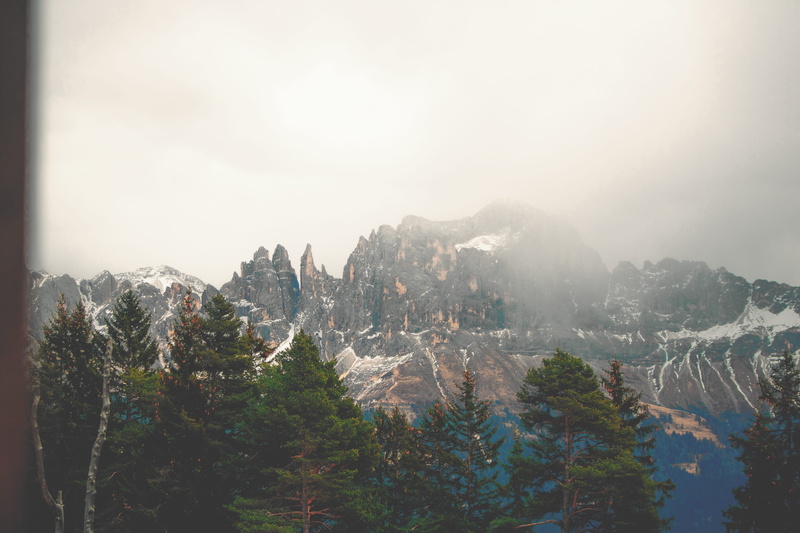 environment, snow, outdoors, plant, cloud - sky, coniferous tree, beauty in nature, italy, sky, mountain, formation, no people, scenics - nature, day, fog
