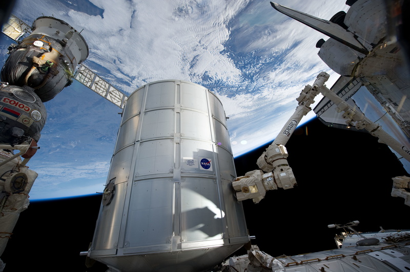 space, 4K, Shuttle, Earth, the last flight of discovery, ISS, Soyuz TMA