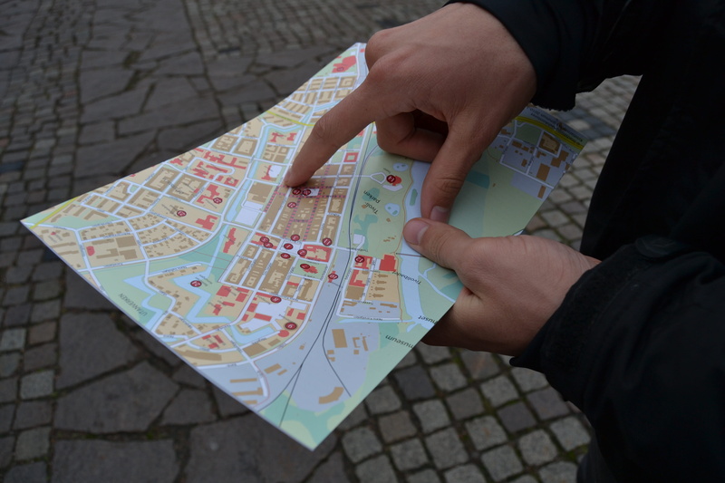 footpath, one man only, paving stone, city, hiker, men, 4K, adults only, high angle view, close-up, human finger, Map, Direction, finger, leisure activity