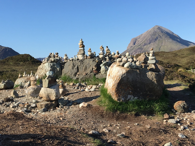 rock - object, stacked, eroded, sky, non-urban scene, beauty in nature, landscape, scenery, mountain, geology, solid, land, outdoors, Ducks, 4K, day, mountain range