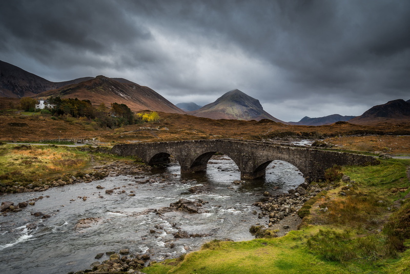 landscape, mountain, 5K, water, nature, bridge, body, scenics, brown, rock - Object, iceland, outdoors, cloud - Sky, concrete, sligachan